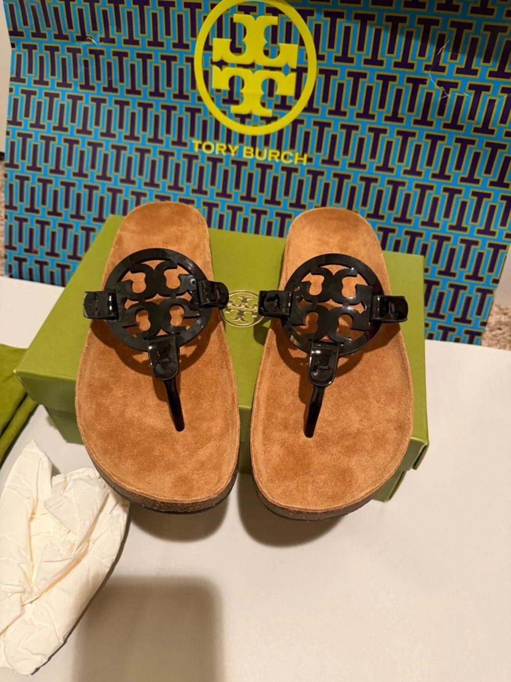 Tory Burch Miller Cloud Black Patent Logo Thong Sandals with Brown Suede Footbed